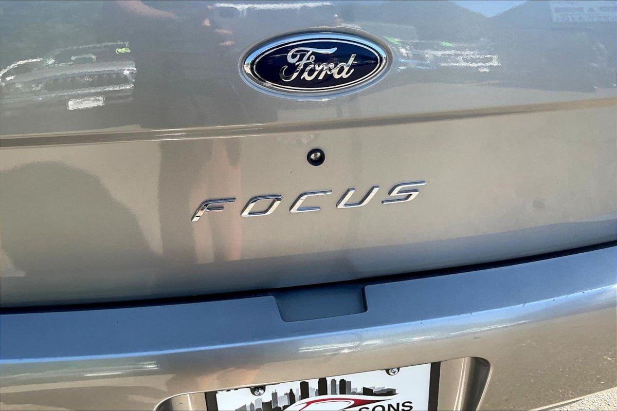 Used 2008 Ford Focus SE FWD image 23