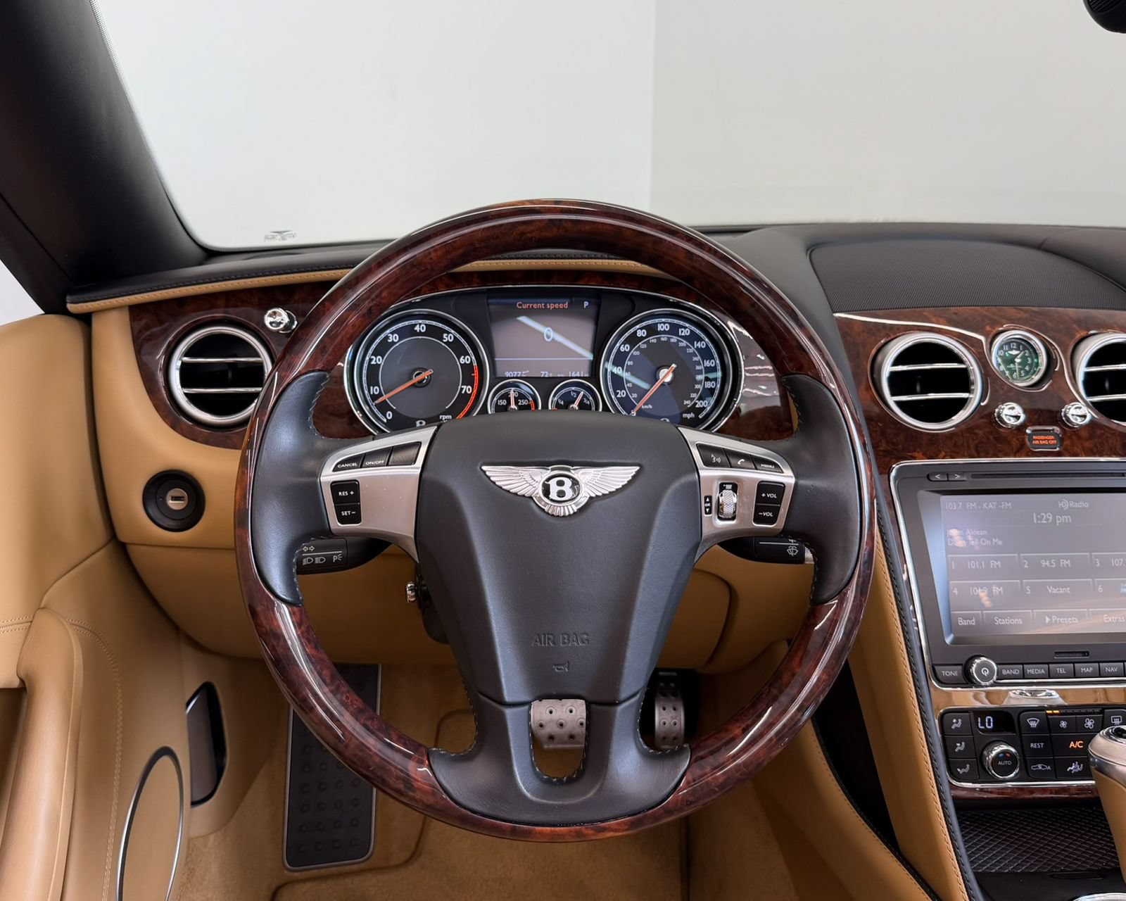 Used 2014 Bentley Continental GT AWD/4WD image 20