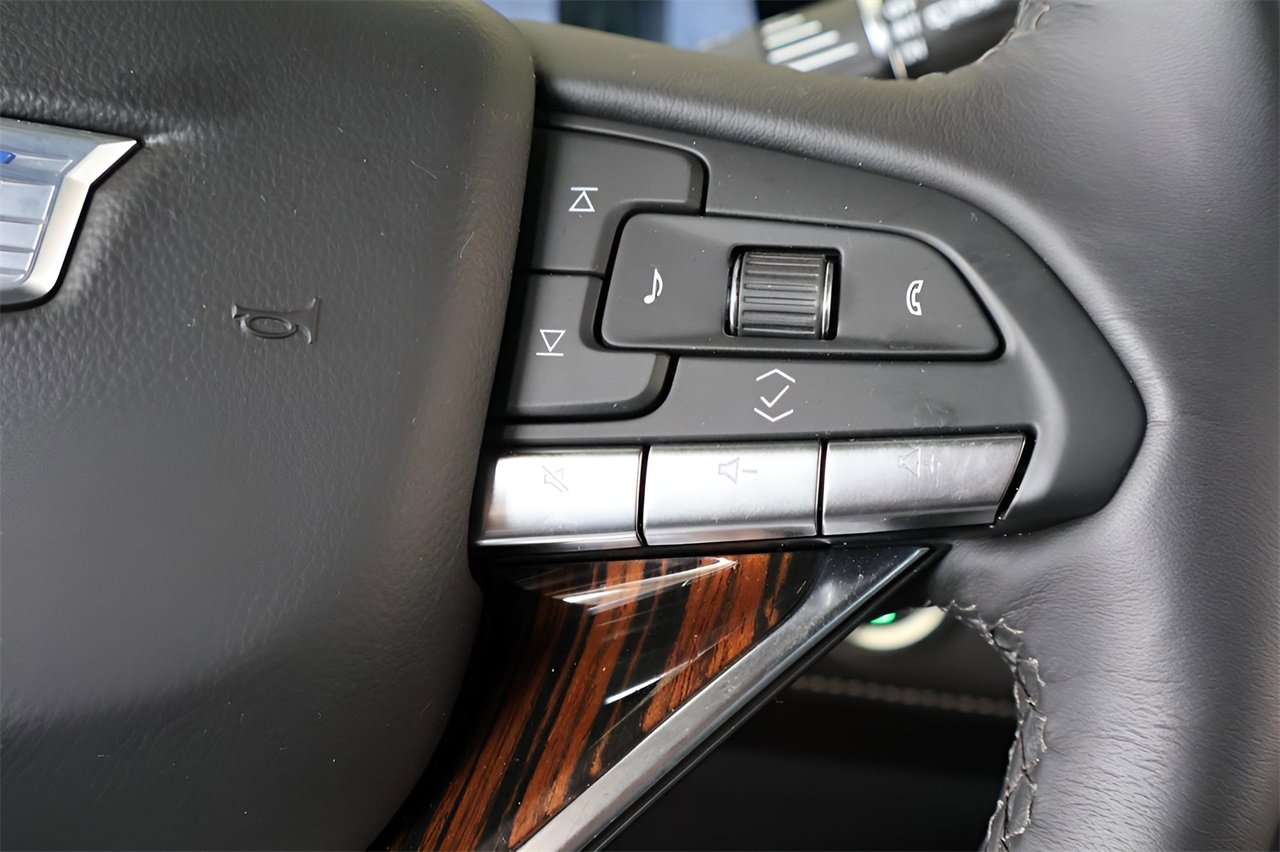 Certified 2024 Cadillac Escalade ESV Premium Luxury image 20