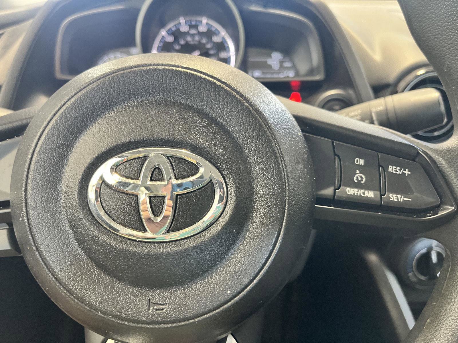 Used 2019 Toyota Yaris LE FWD image 25