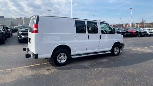 Used 2024 Chevrolet Express 2500 w/ Driver Convenience Package image 8