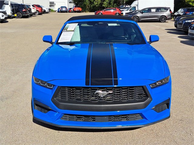 Used 2024 Ford Mustang Premium image 8