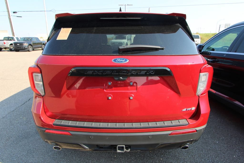 Used 2024 Ford Explorer ST-Line w/ Class IV Trailer Tow Package AWD/4WD image 7