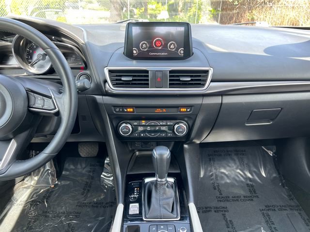 Used 2017 MAZDA MAZDA3 Grand Touring w/ Premium Equipment Package FWD image 19