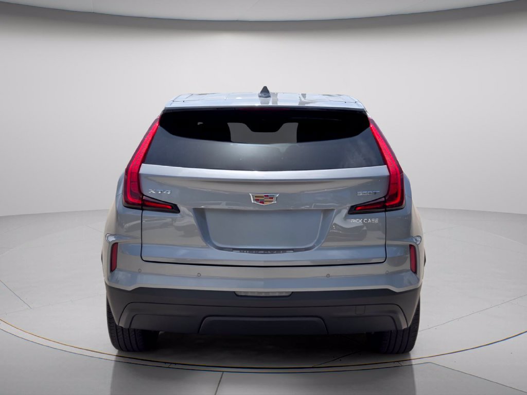 Used 2024 Cadillac XT4 Luxury FWD image 5