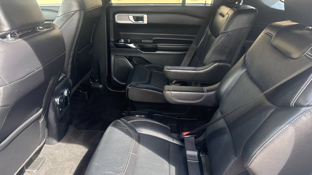 Used 2021 Ford Explorer ST w/ Equipment Group 401A AWD/4WD image 10