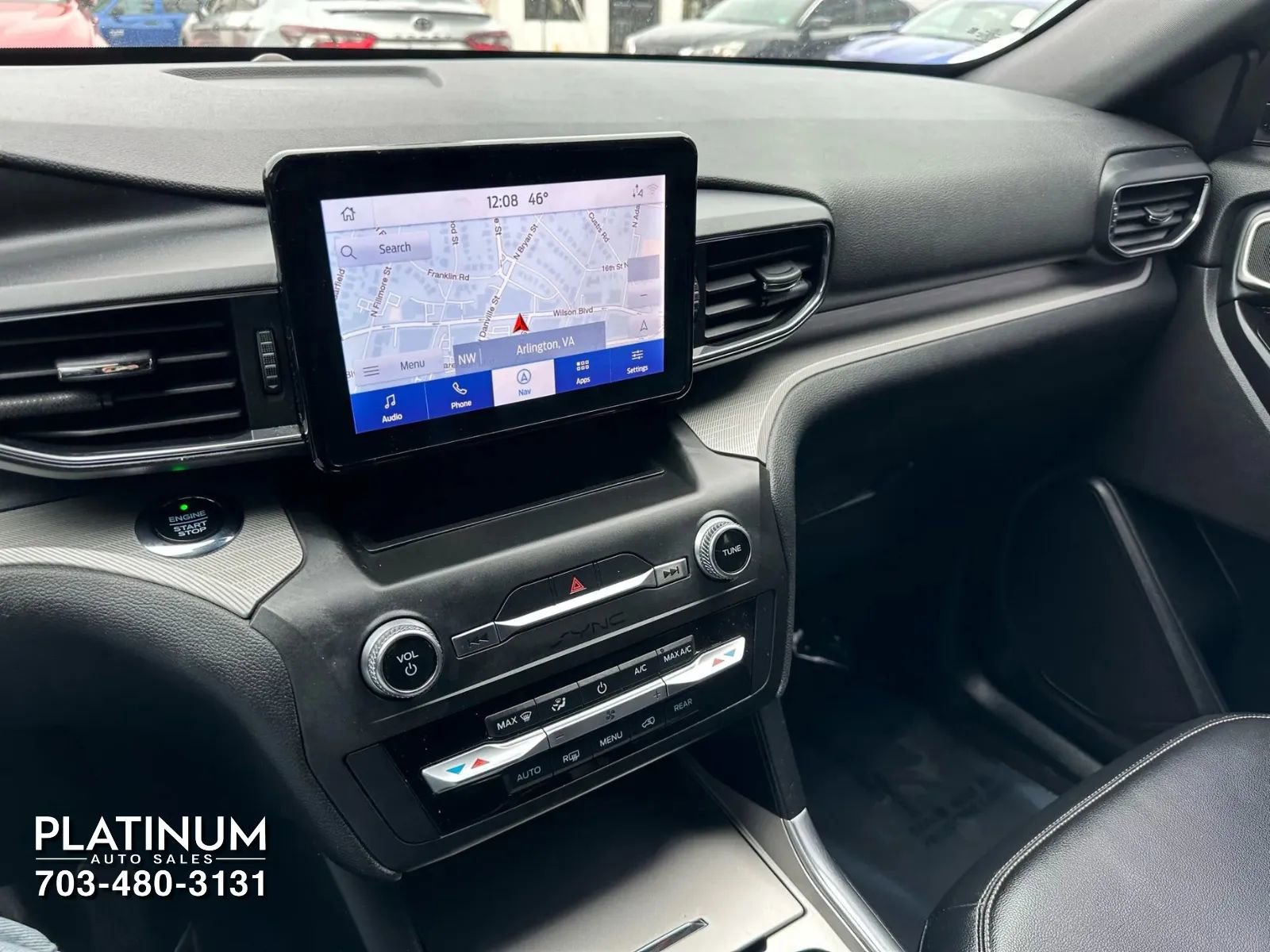 Used 2020 Ford Explorer XLT w/ Equipment Group 202A image 10