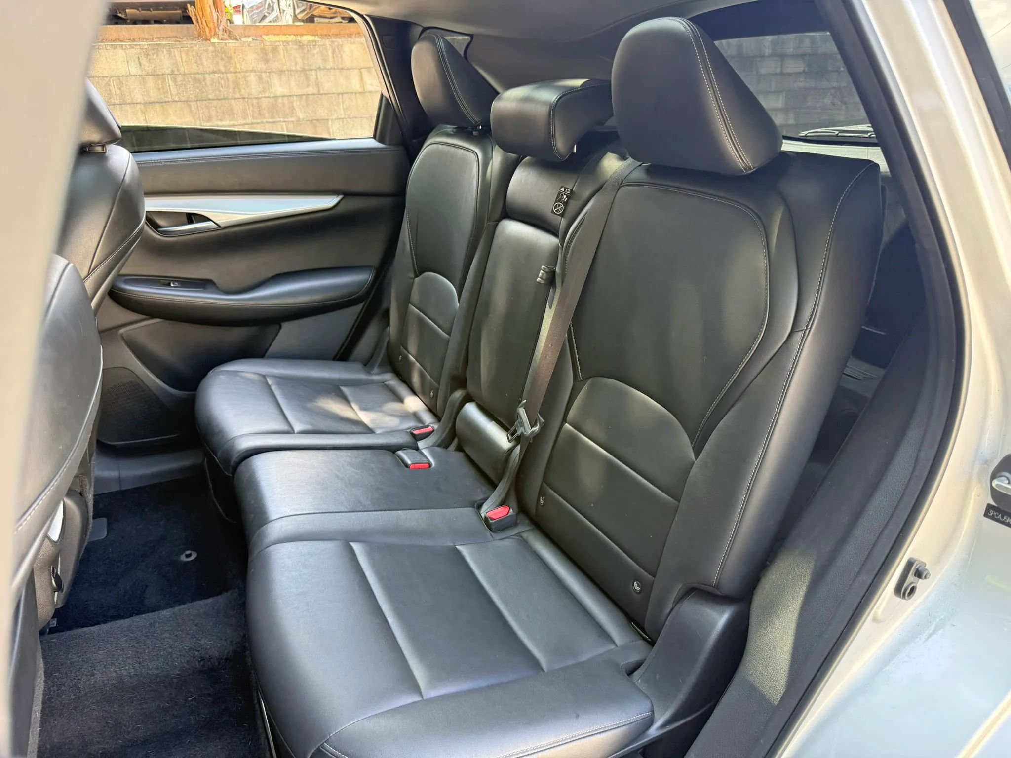 Used 2019 INFINITI QX50 Luxe AWD/4WD image 23