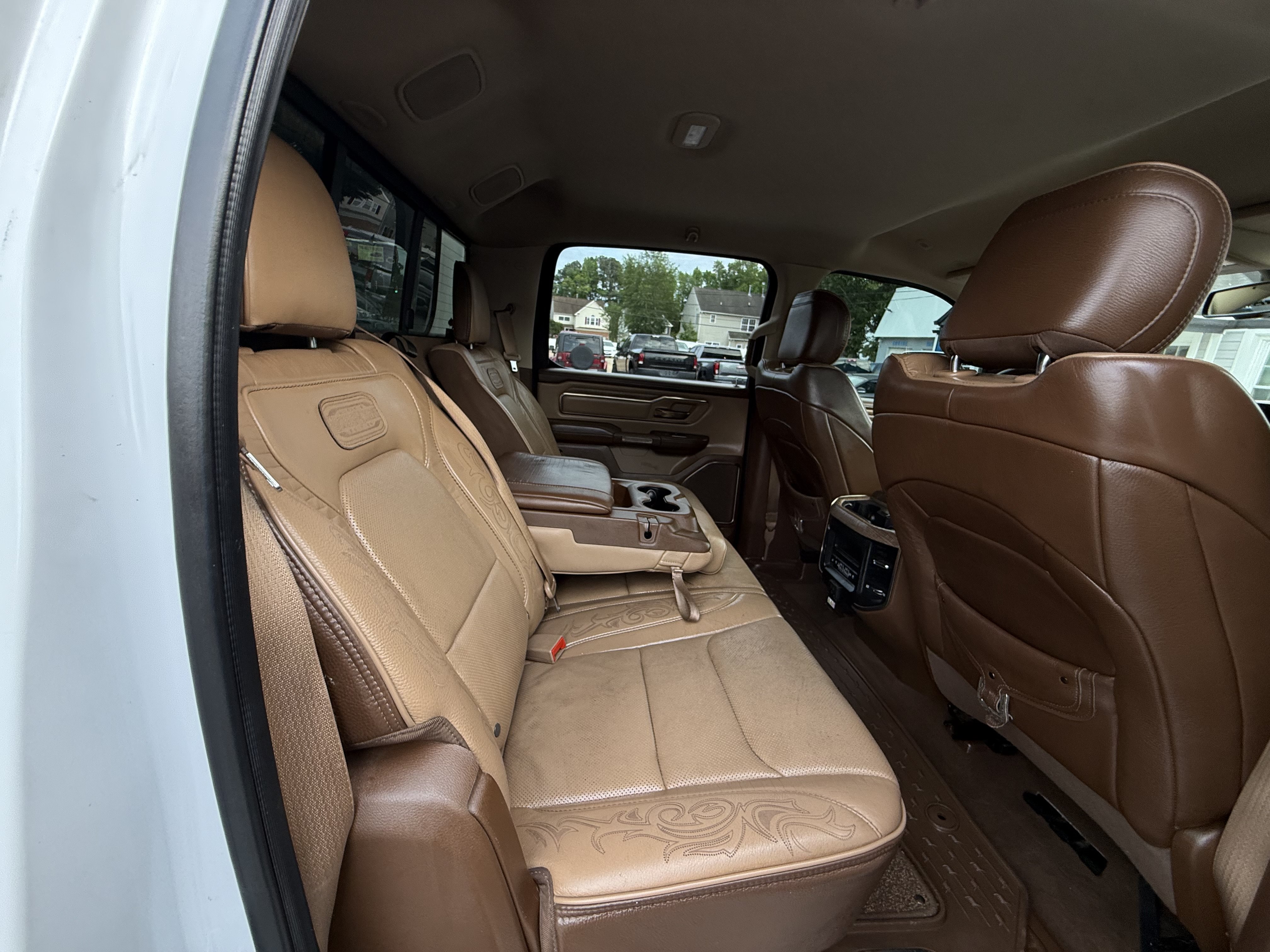 Used 2019 RAM 1500 Limited AWD/4WD image 19