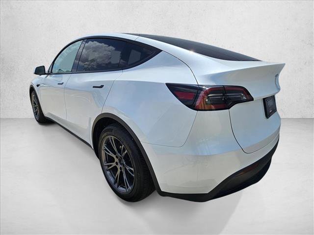 Used 2025 Tesla Model Y Long Range AWD/4WD image 7