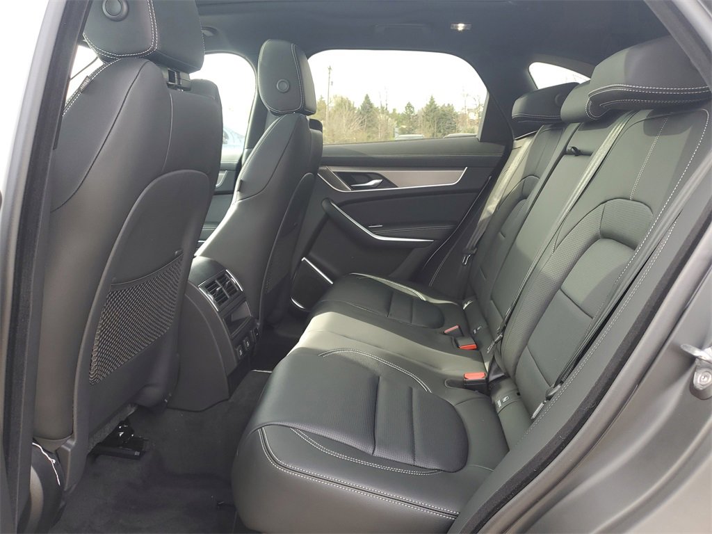 New 2025 Jaguar F-PACE R-Dynamic S image 29
