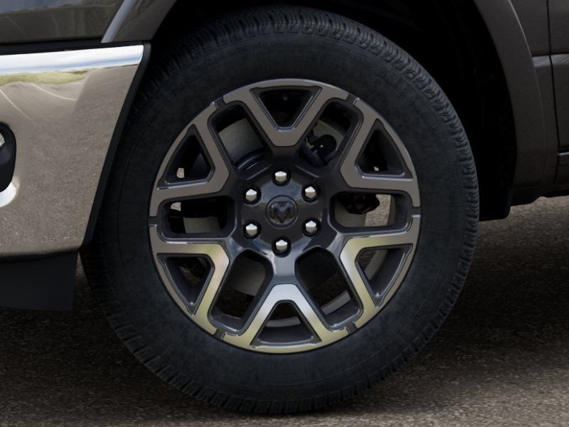 New 2026 RAM 1500 Laramie AWD/4WD image 9