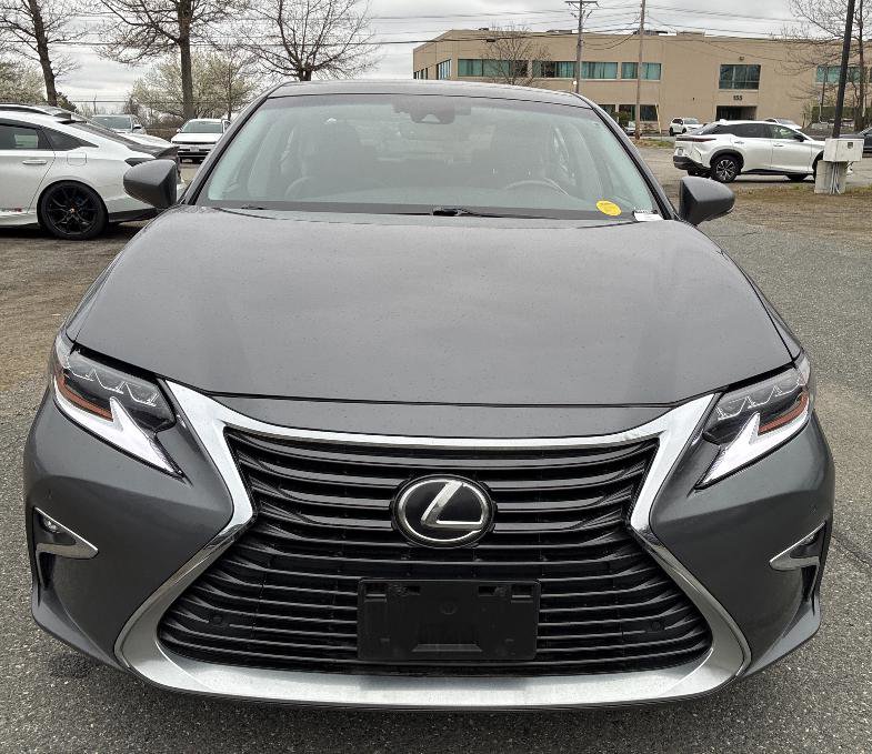 Used 2018 Lexus ES 350 w/ Luxury Package w/Wood Trim FWD image 7