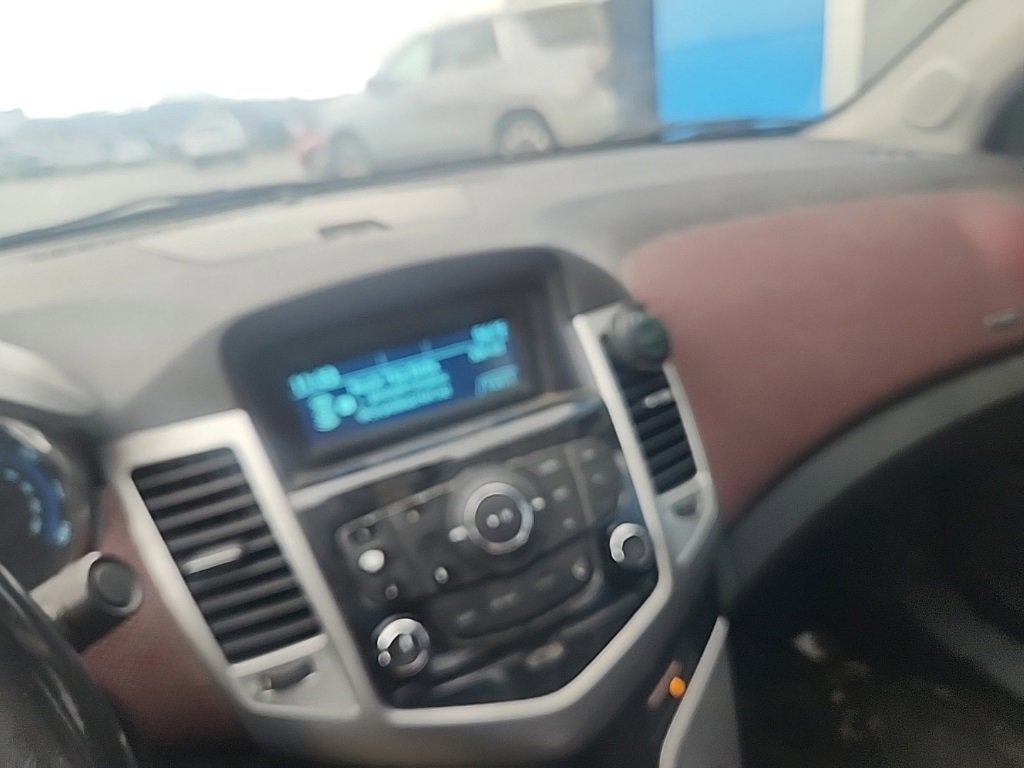 Used 2012 Chevrolet Cruze LT w/ RS Package image 5