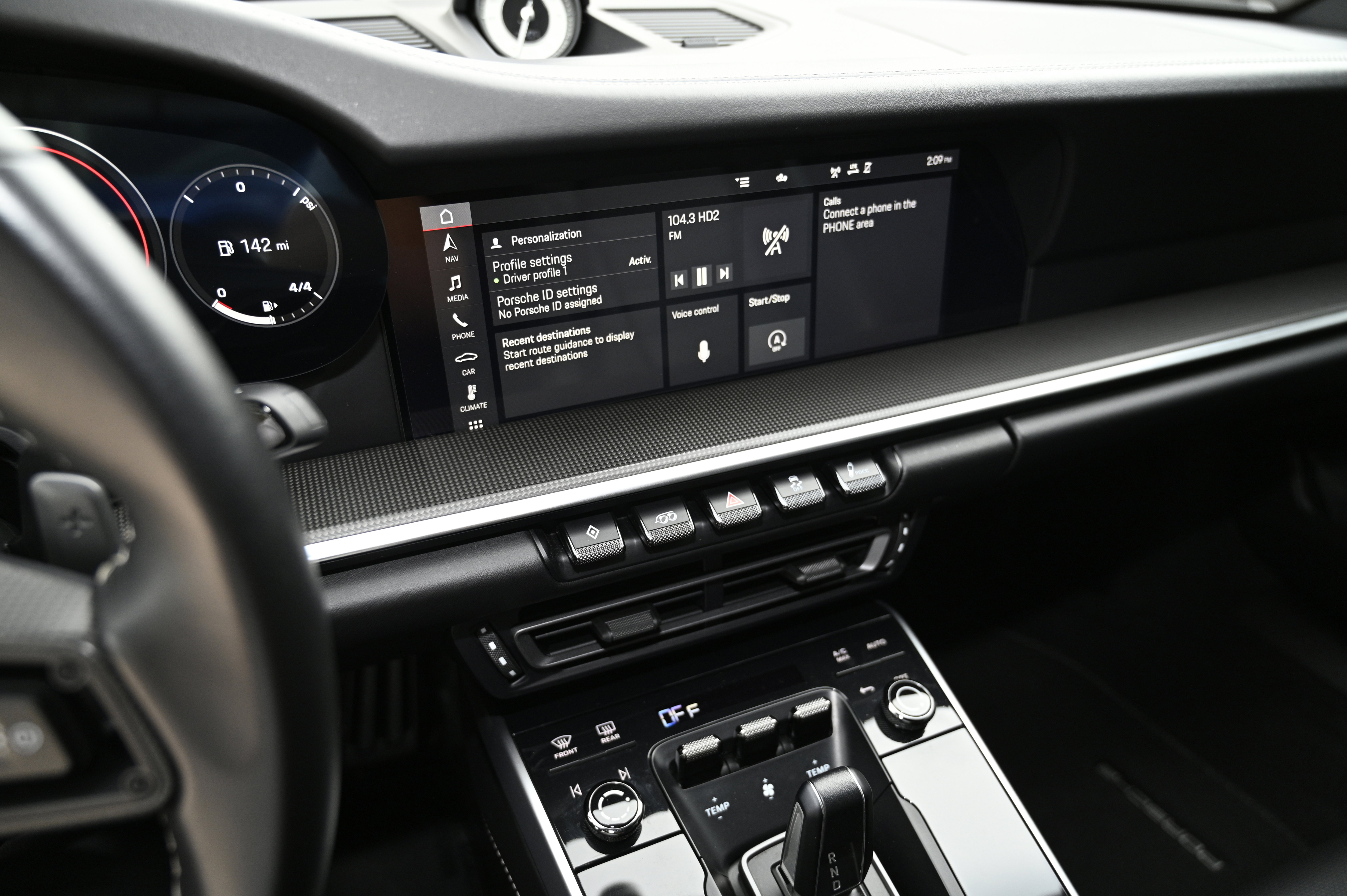 Used 2021 Porsche 911 Turbo S image 31