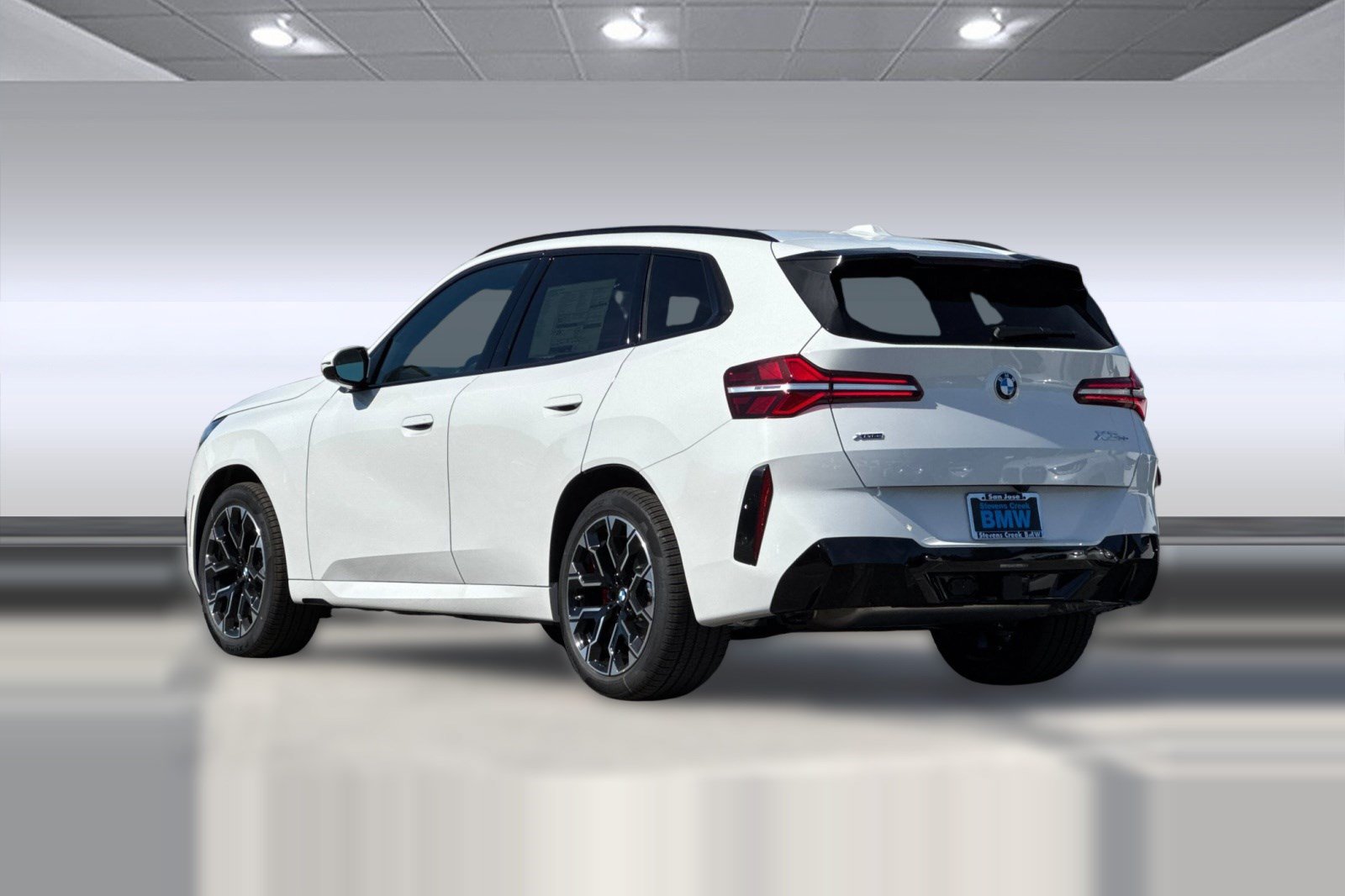 Used 2026 BMW X3 xDrive30i w/ Premium Package AWD/4WD image 3