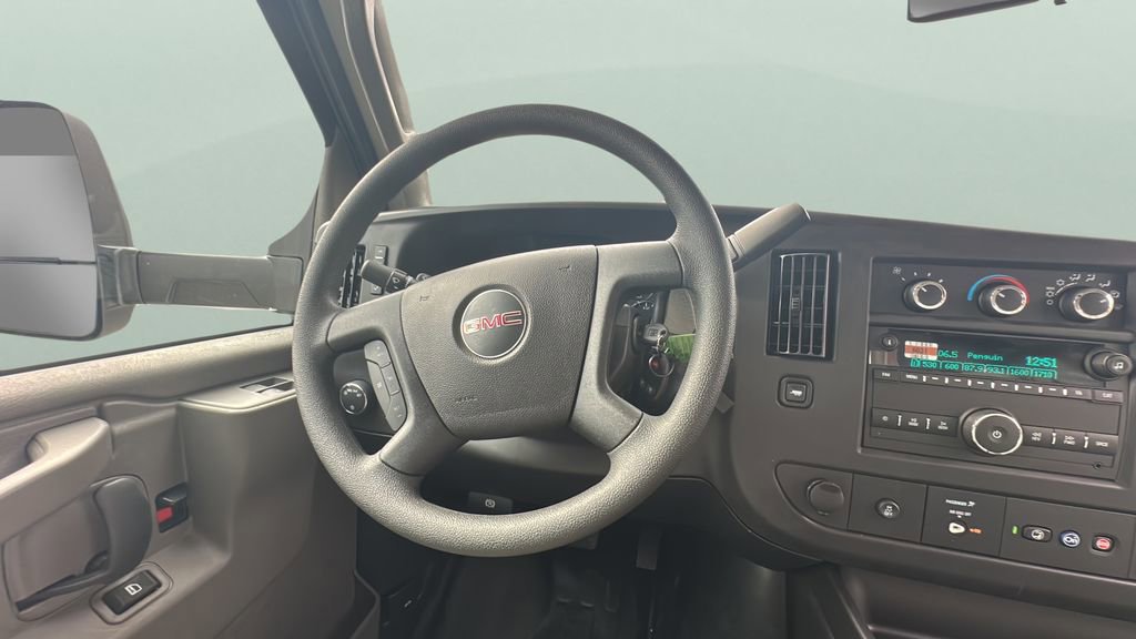 New 2025 GMC Savana 4500 w/ Power Convenience Package RWD image 30