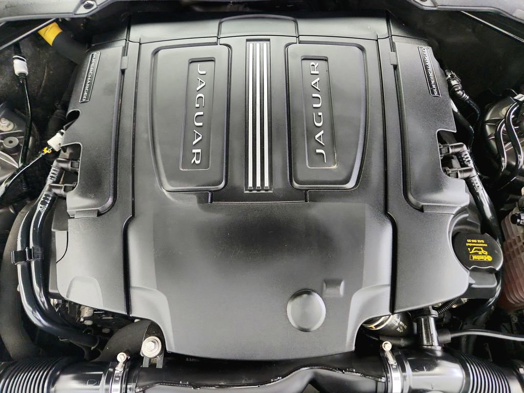 Used 2017 Jaguar XF Prestige AWD/4WD image 35