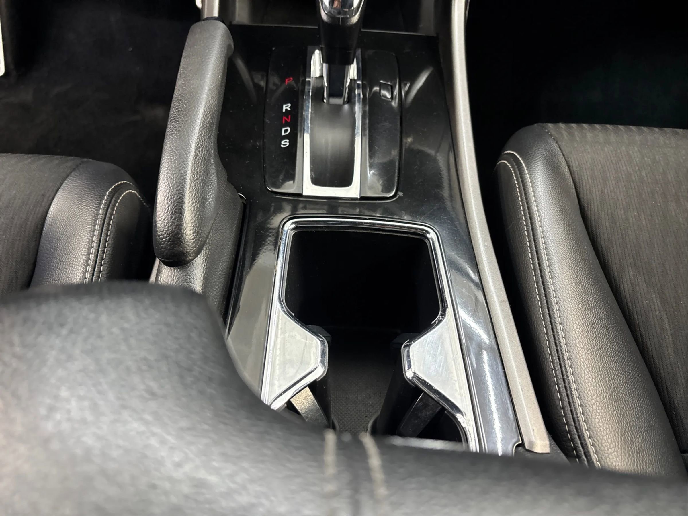 Used 2017 Honda Accord Sport image 22