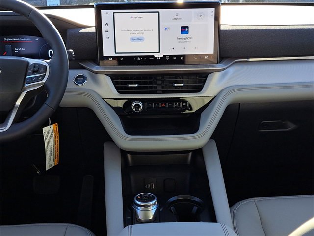 New 2026 Ford Explorer Active w/ Active Comfort Package image 26