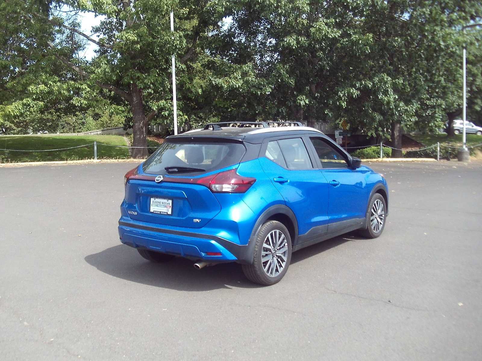 Used 2021 Nissan Kicks SV w/ Exterior Package FWD image 5