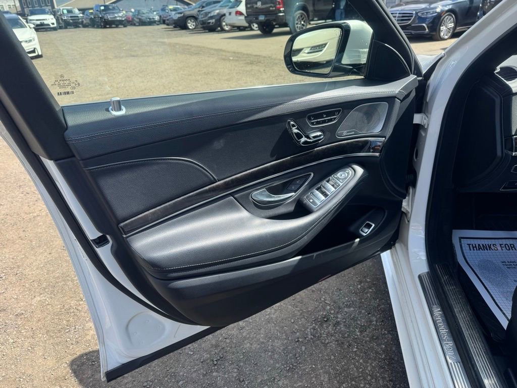 Used 2016 Mercedes-Benz S 550 4MATIC Sedan image 28