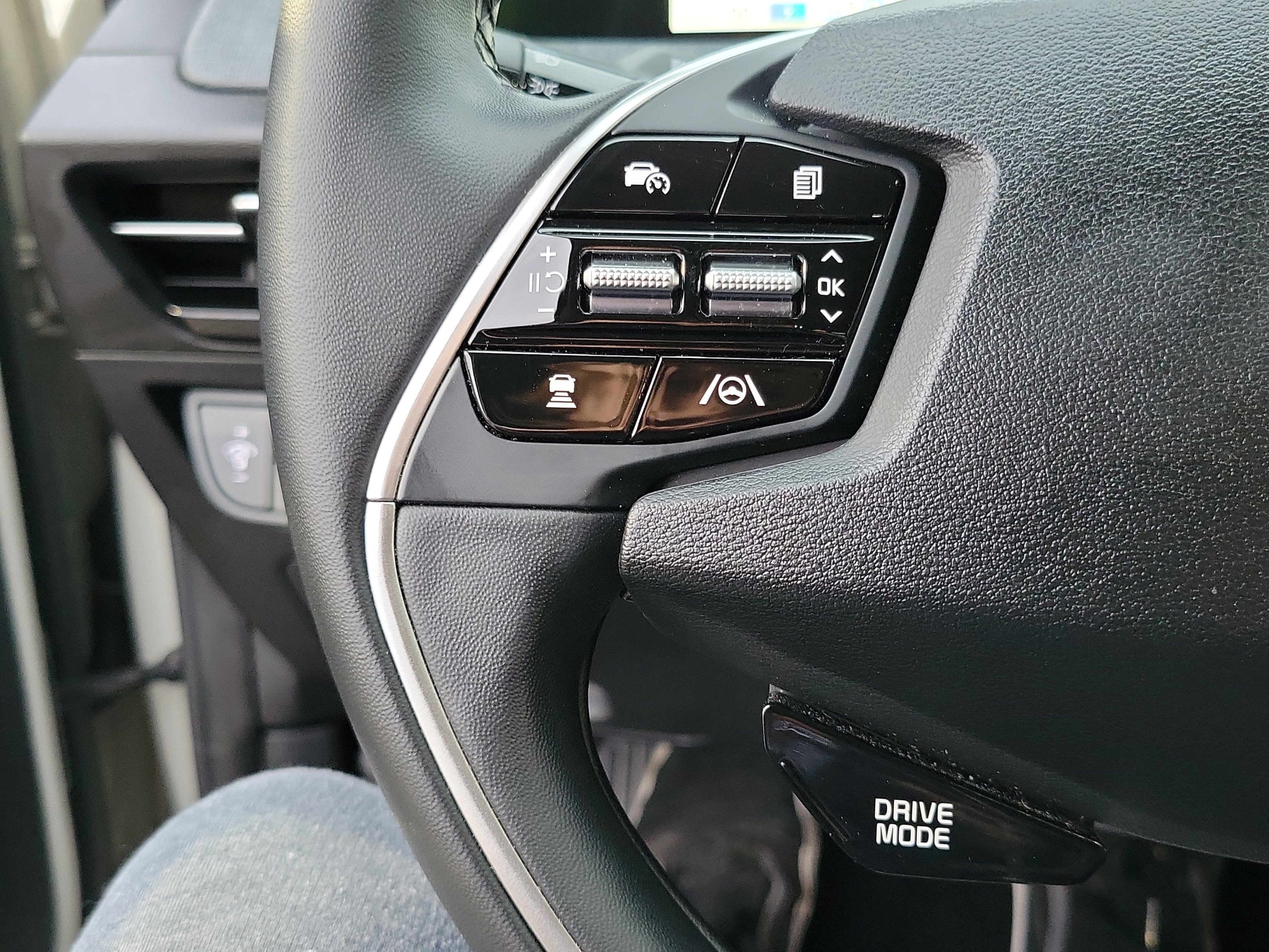 Used 2024 Kia EV6 Light image 9