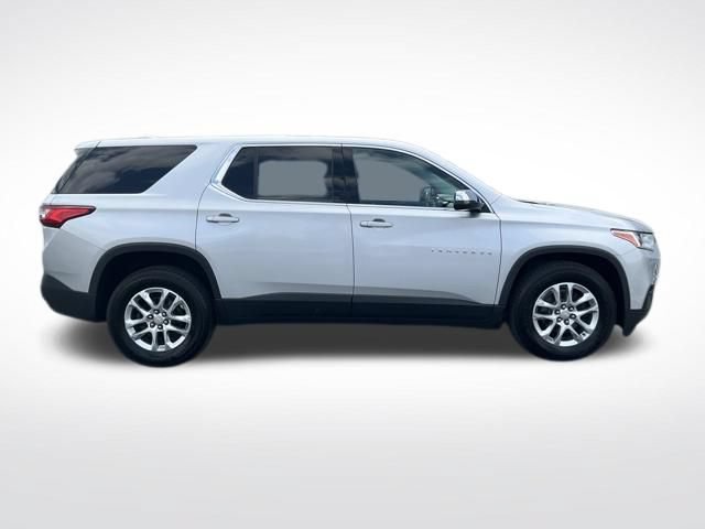 Used 2018 Chevrolet Traverse LS AWD/4WD image 16