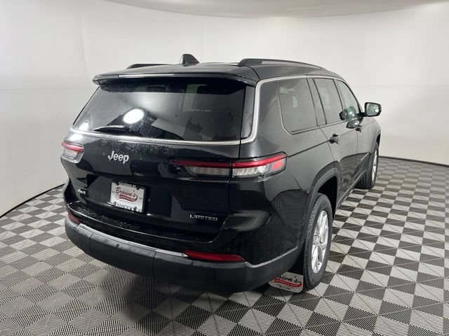 Used 2023 Jeep Grand Cherokee L Limited AWD/4WD image 7