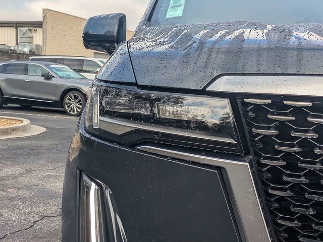 Used 2022 Cadillac Escalade Premium Luxury w/ LPO, Illumination Package image 9