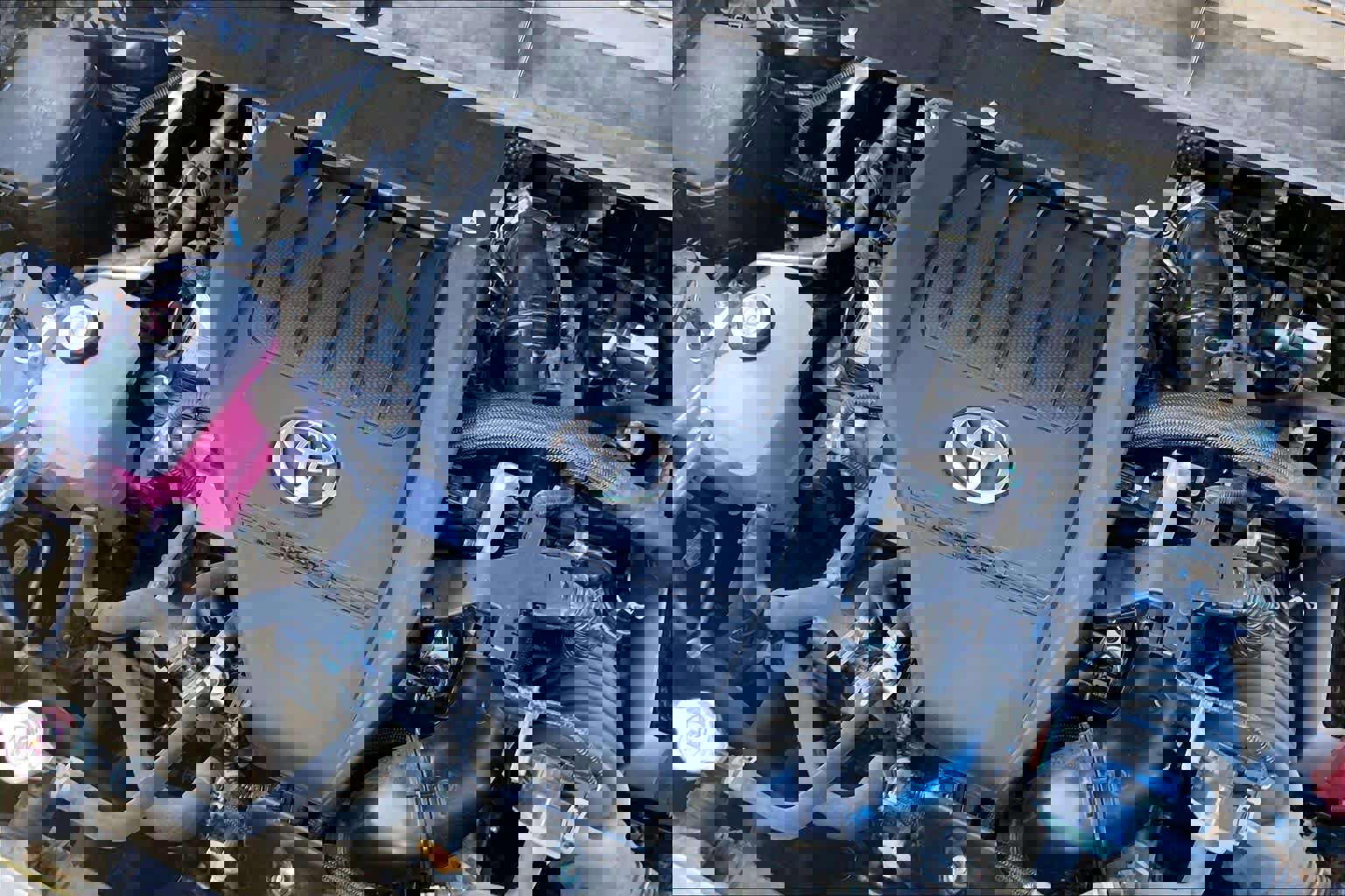 Used 2024 Toyota Highlander Platinum image 31