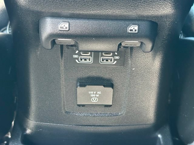Used 2021 Jeep Wrangler Unlimited Sahara AWD/4WD image 34