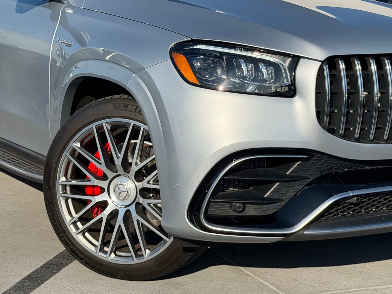 Used 2024 Mercedes-Benz GLS 63 AMG 4MATIC image 4