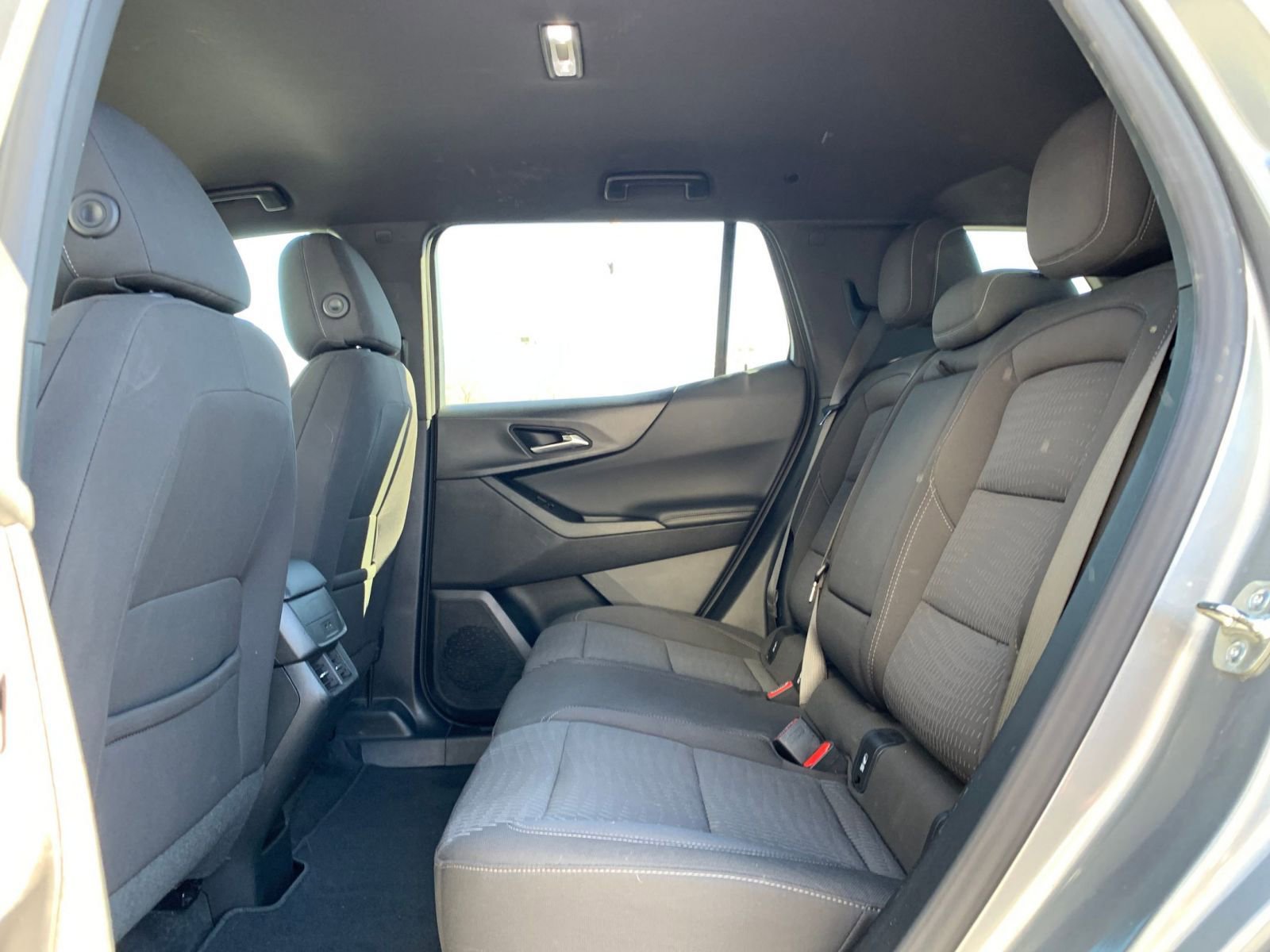 Used 2025 Chevrolet Equinox LT image 27