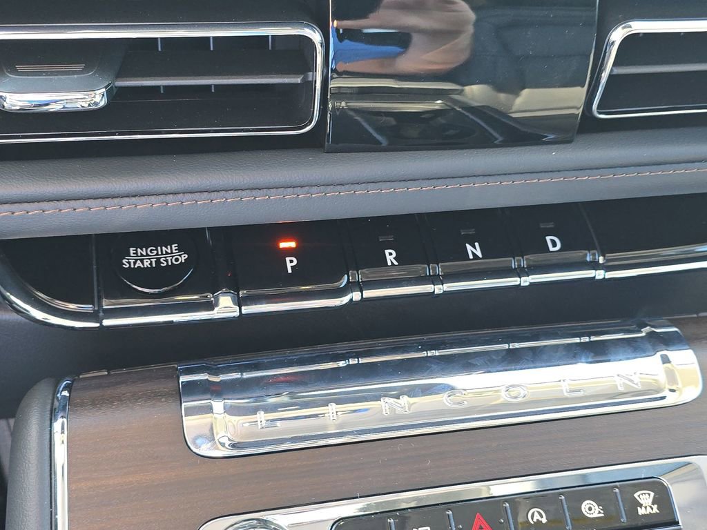 Used 2025 Lincoln Aviator Reserve w/ Illumination Package image 20