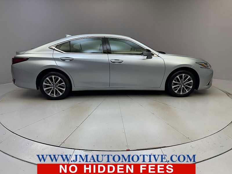 Used 2023 Lexus ES 250 w/ Premium Package image 6
