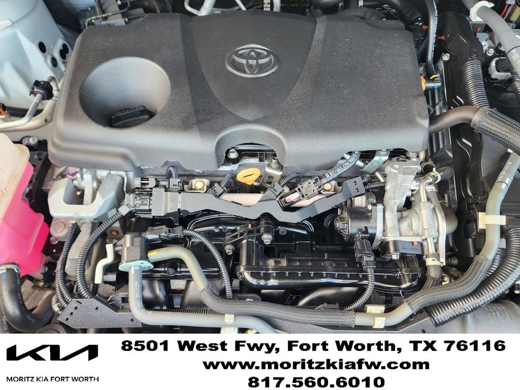 Used 2021 Toyota Sienna XLE FWD image 31