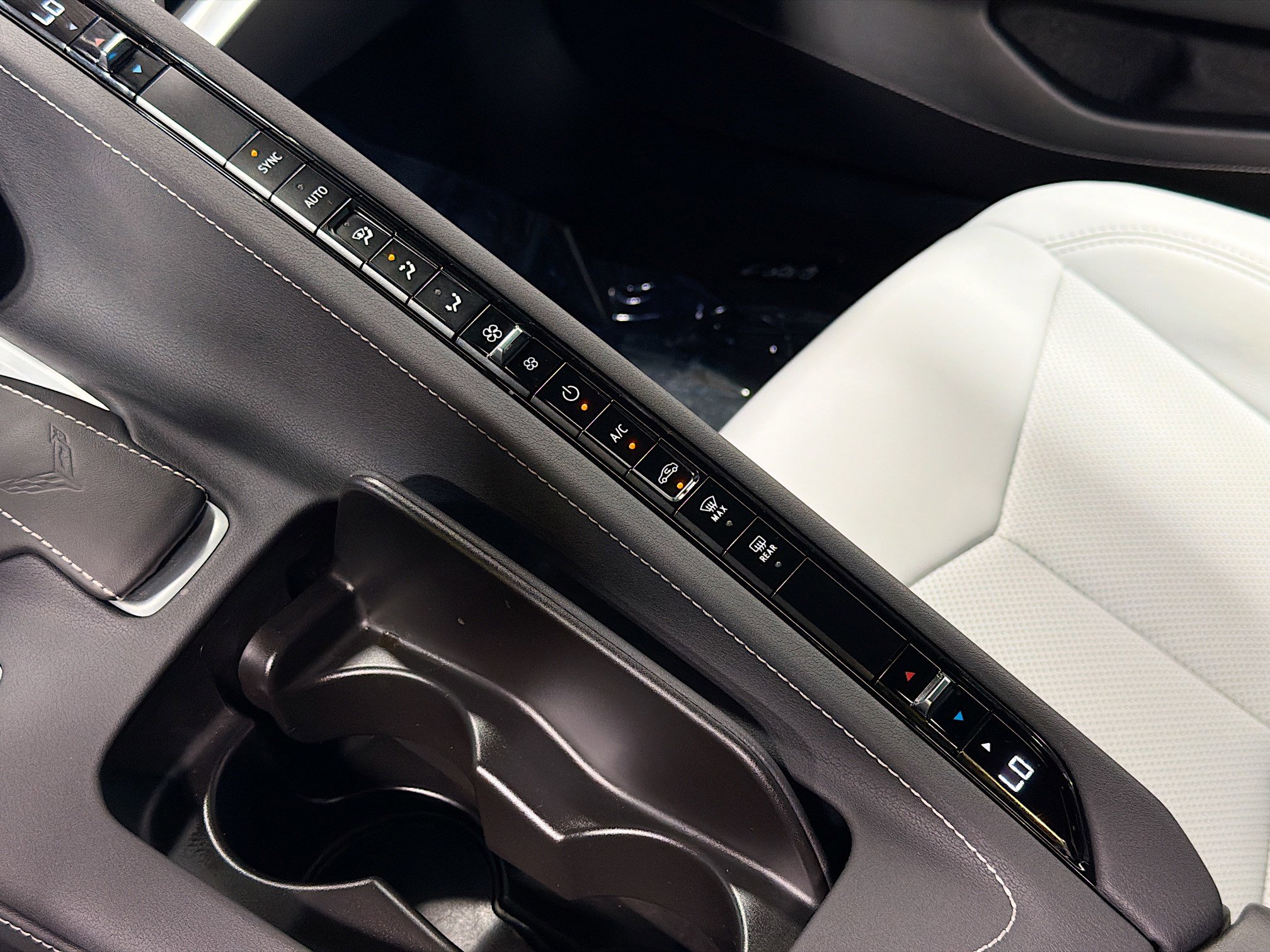 Used 2025 Chevrolet Corvette Z06 image 29
