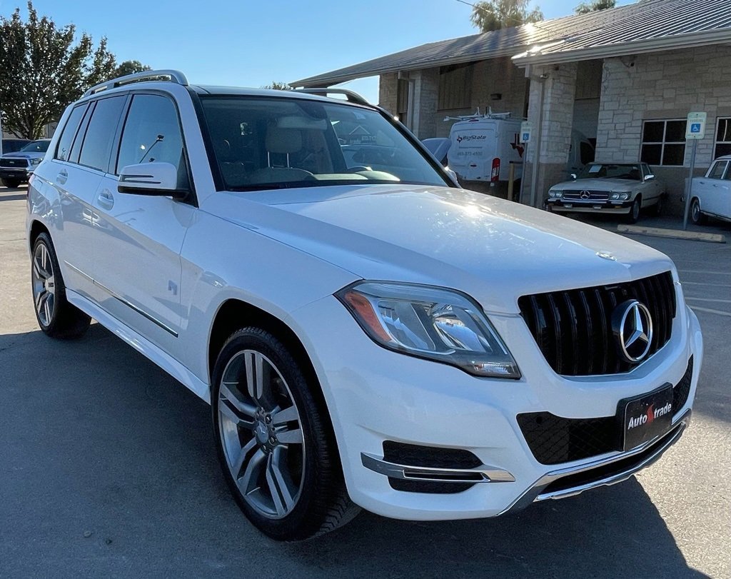 Used 2013 Mercedes-Benz GLK 350 2WD w/ Premium 1 Pkg image 3