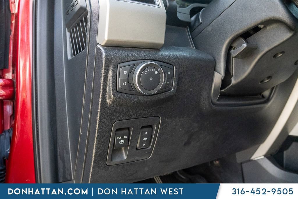 Used 2020 Ford F150 Lariat image 16
