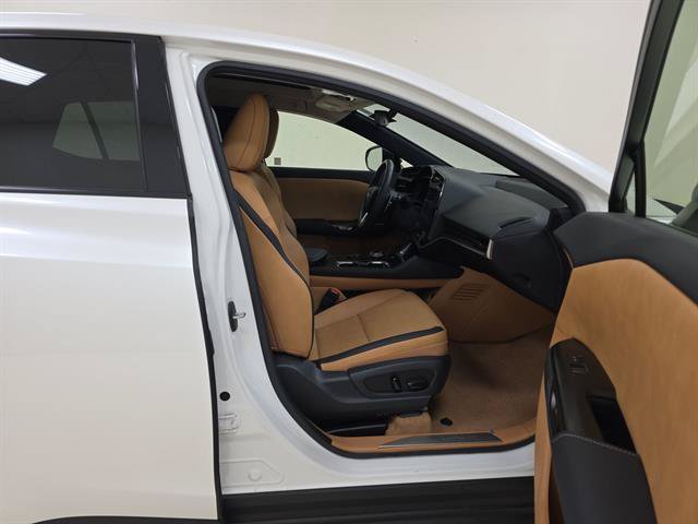 Used 2023 Lexus RZ 450e Premium w/ Technology Package AWD/4WD image 37