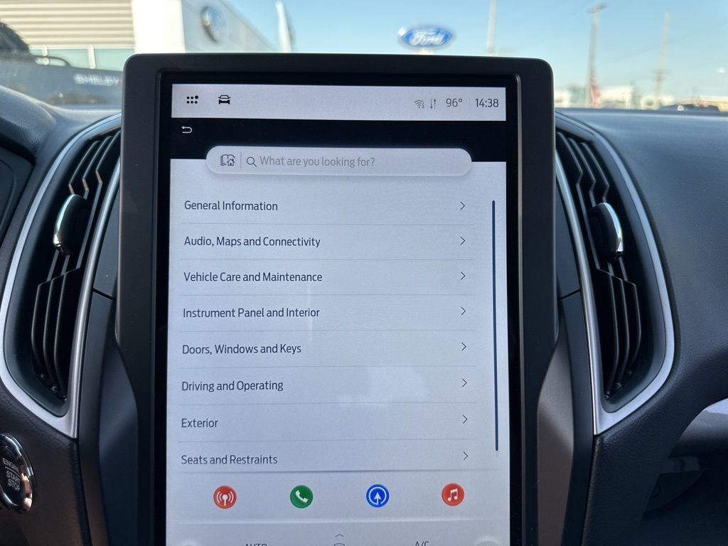 Used 2024 Ford Edge SEL image 32