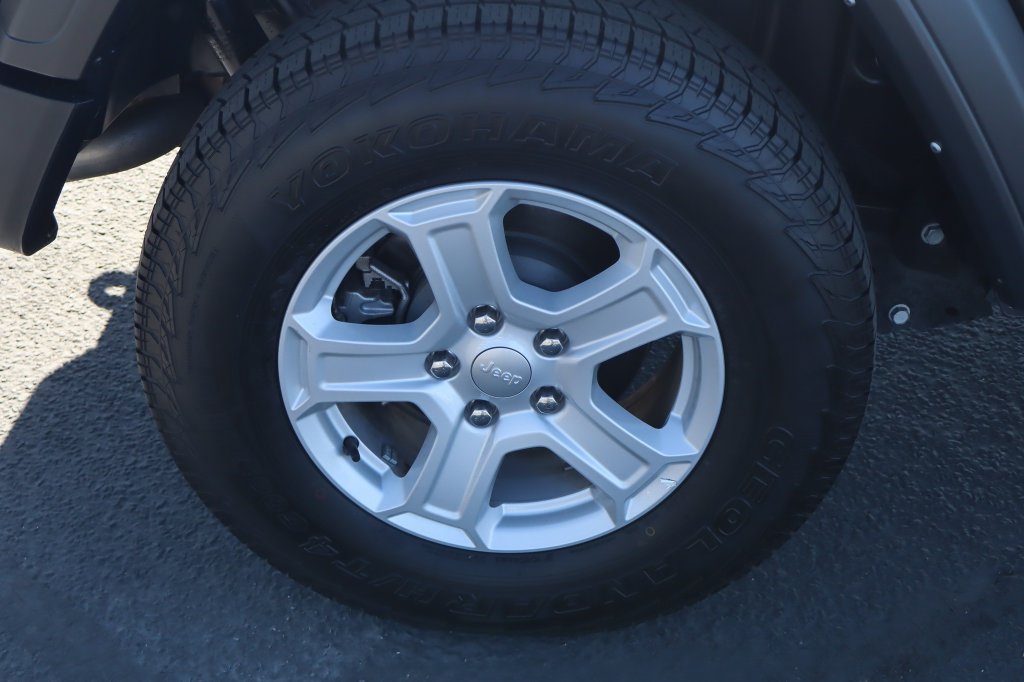 Used 2021 Jeep Wrangler Unlimited Sport AWD/4WD image 11