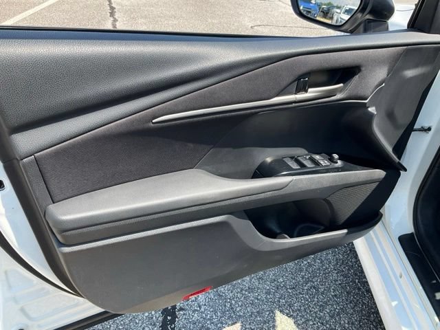 Used 2025 Toyota Camry LE FWD image 6