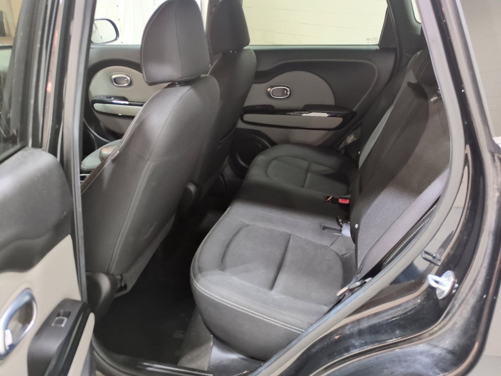 Used 2017 Kia Soul + w/ Audio Package FWD image 13