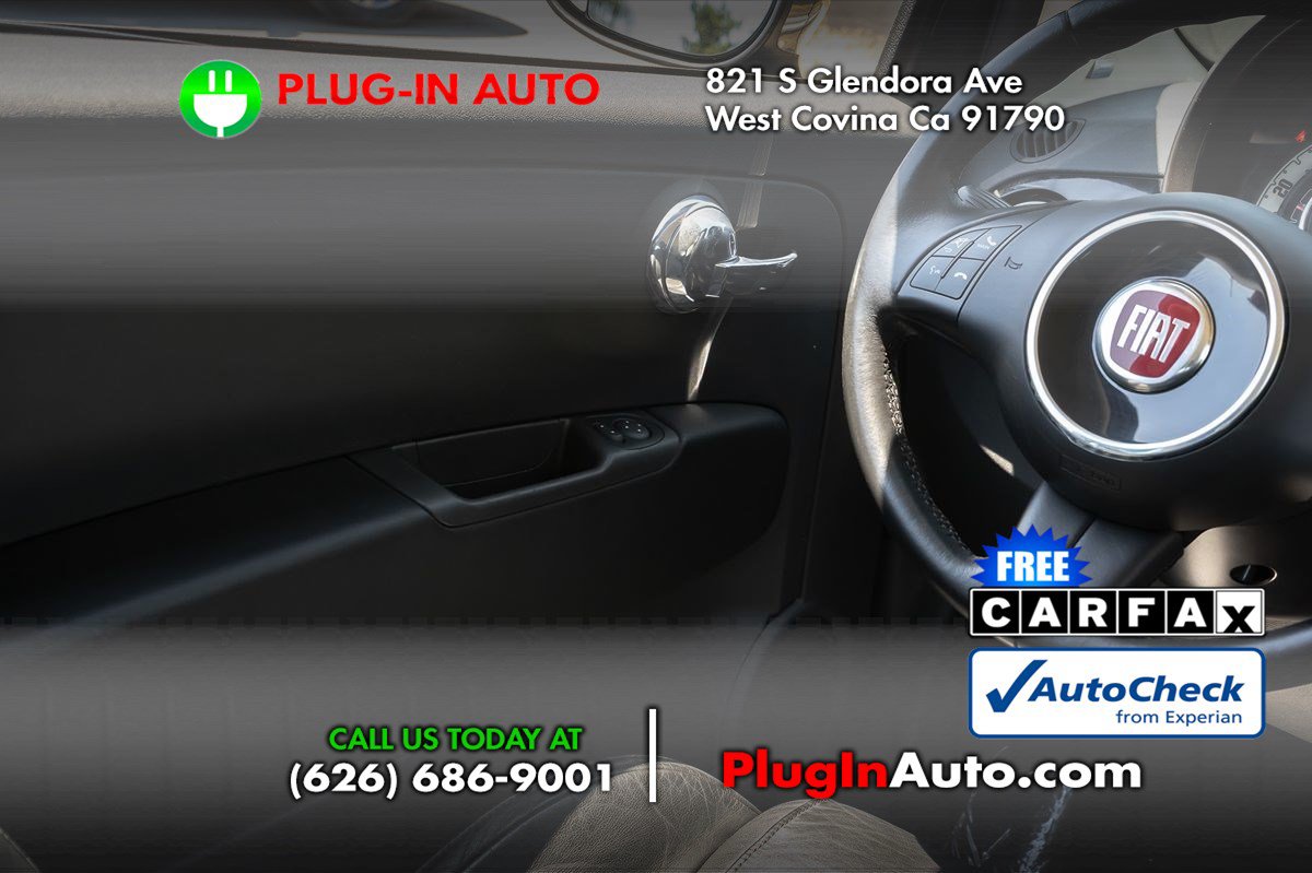 Used 2012 FIAT 500 Lounge w/ Luxury Leather Pkg FWD image 16