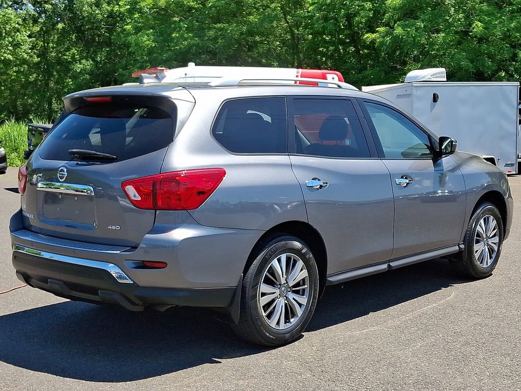 Used 2020 Nissan Pathfinder S AWD/4WD image 6