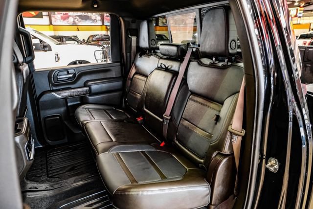 Used 2023 GMC Sierra 3500 Denali w/ Denali Ultimate Package AWD/4WD image 32