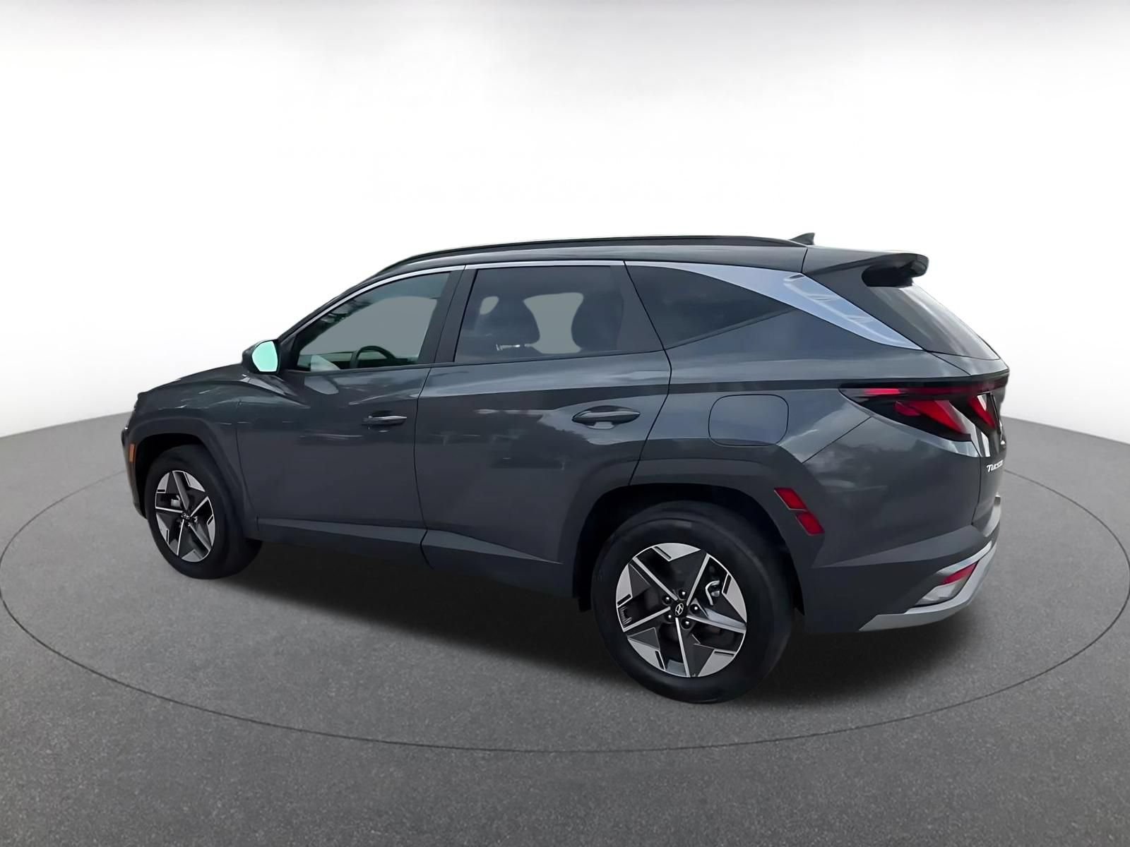 Used 2026 Hyundai Tucson SEL AWD/4WD image 9