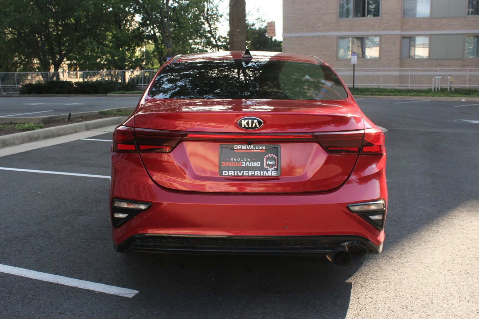 Used 2020 Kia Forte LXS FWD image 8
